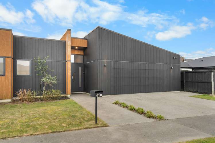 41 Grayshott Avenue Casebrook_52