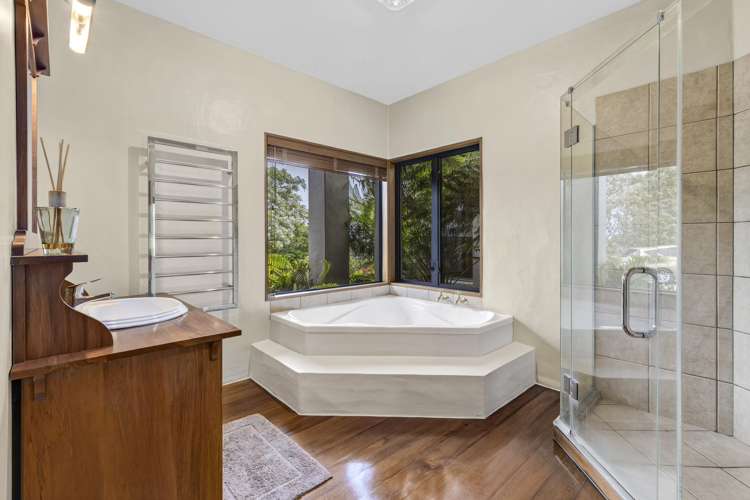 179 The Coastal Highway Redwood Valley_19