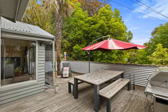 18 Birdwood Avenue Beckenham_2