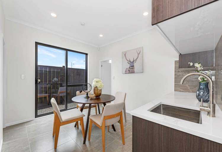 48 Emerald Avenue Rosehill_21