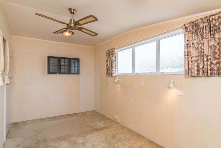 58 Seaview Road Paraparaumu Beach_9