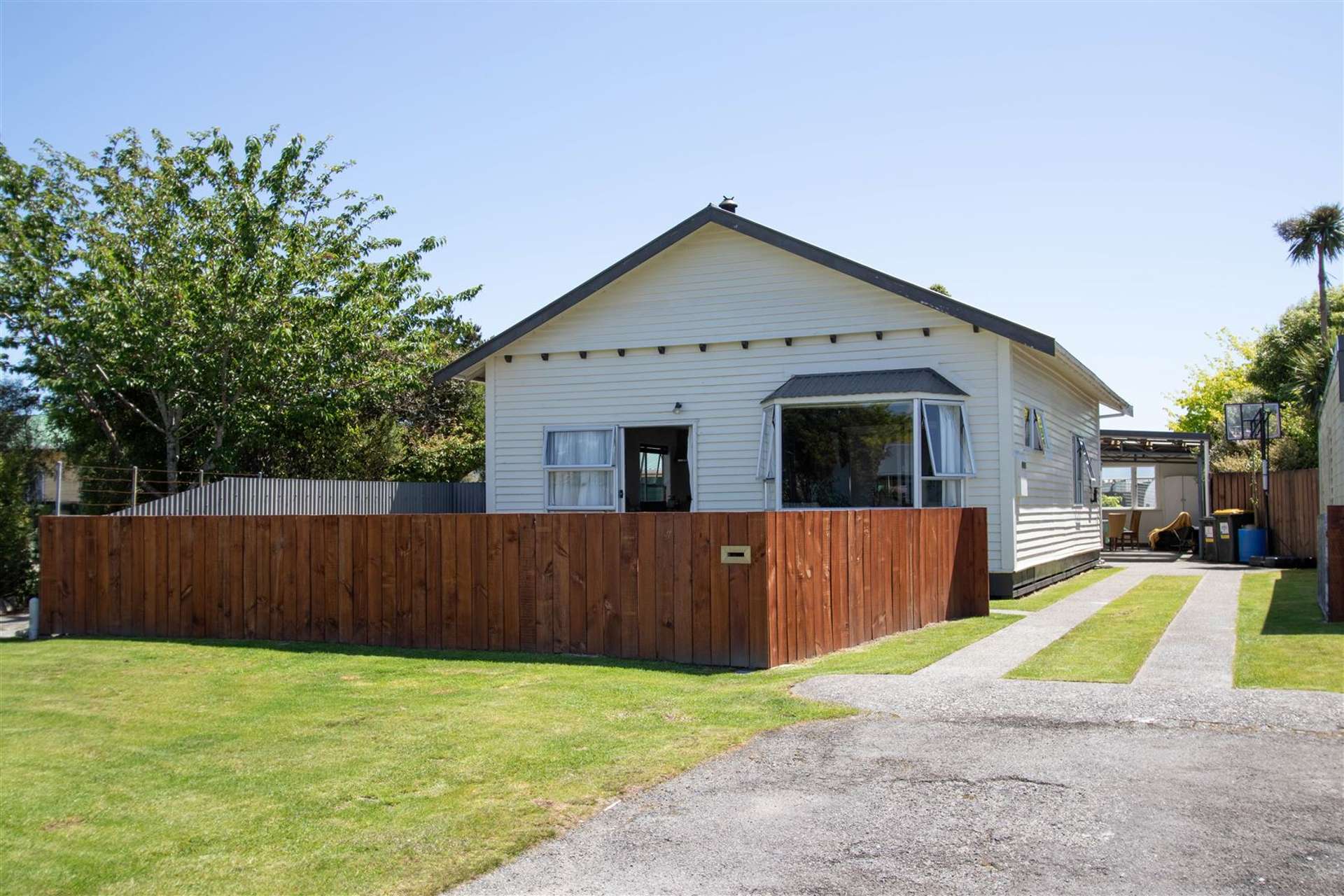 17 Sale Street Hokitika_0