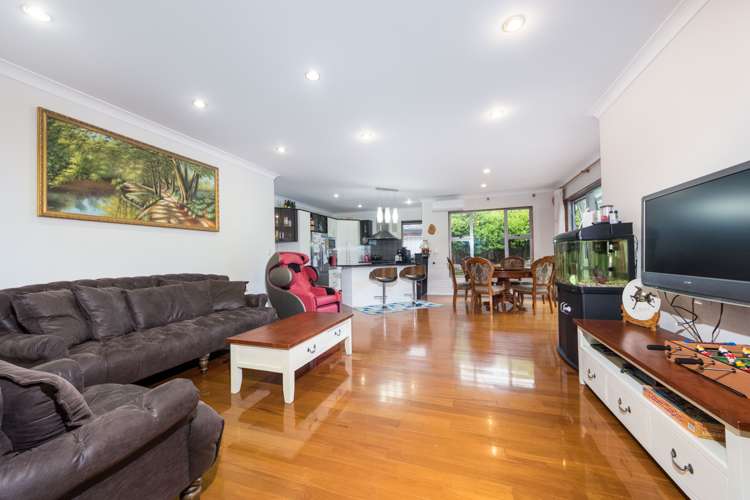 41 Salford Crescent Flat Bush_6