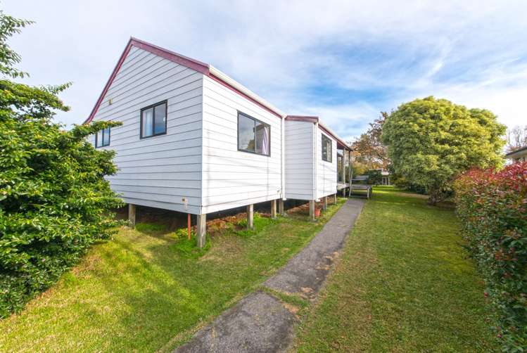 90 Flanshaw Road Te Atatu South_16