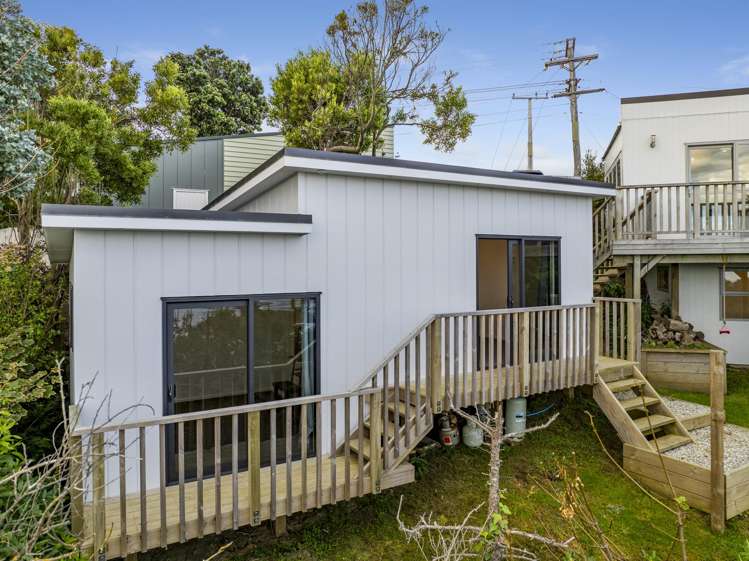 4 Scroggs Hill Road Brighton_23