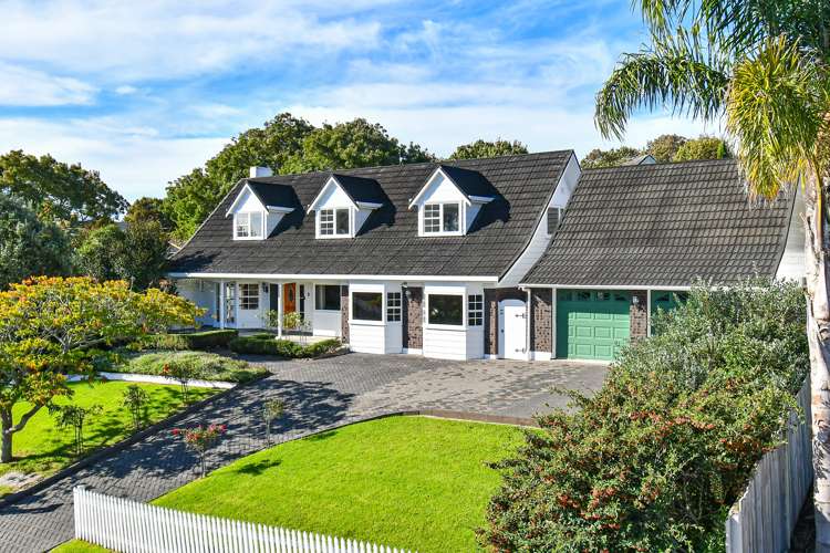 2 Rochas Place Clover Park_22