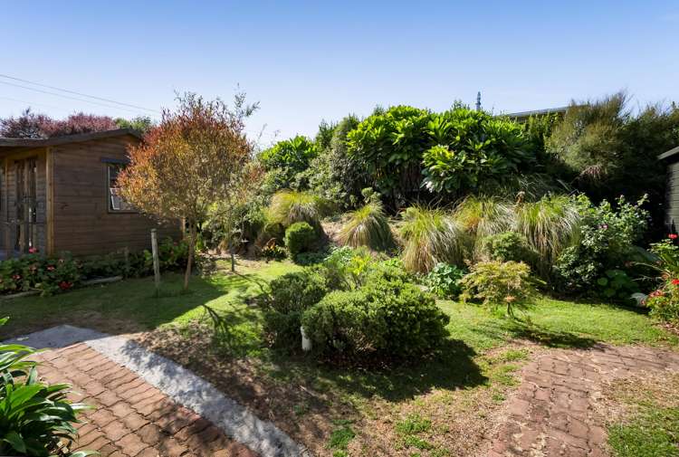 1 Mahuru Lane Okato_25