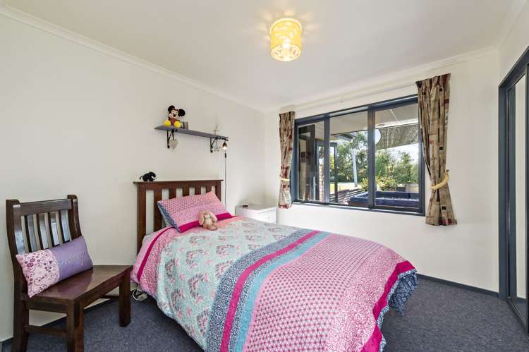 187 Bangor Road Darfield_23