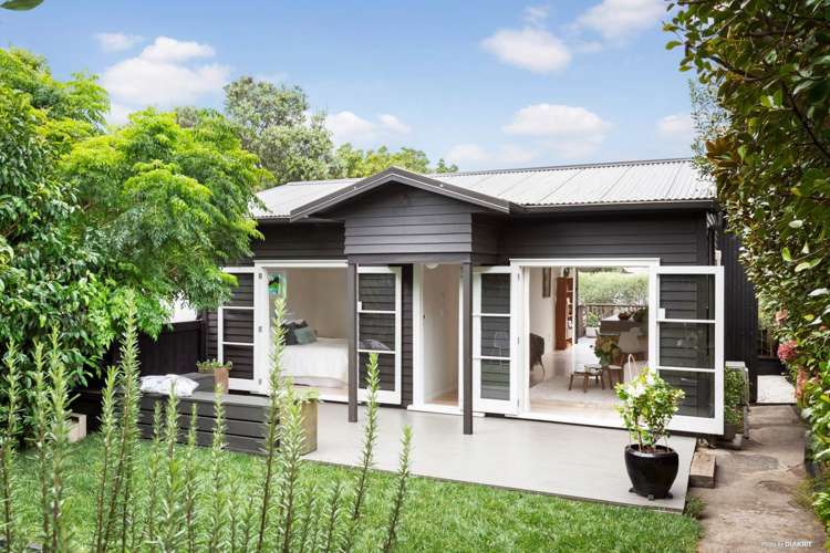 21 Himikera Avenue Avondale_0