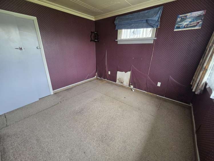 221 Clyde Street Balclutha_6