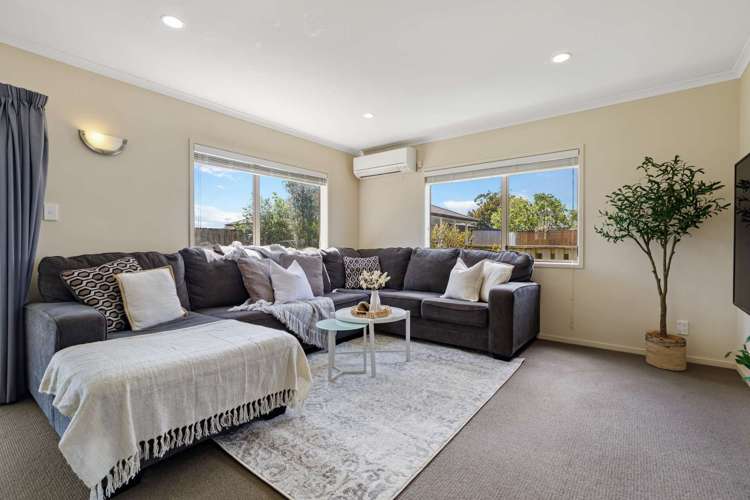 34 Aitkenhead Court Parakai_5