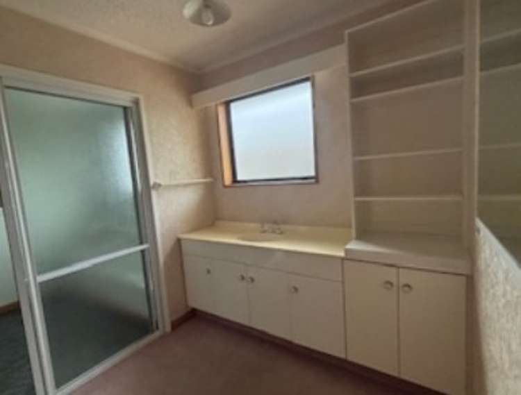 15 Lark Street 11441_8