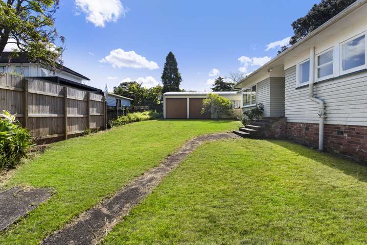 104 Chivalry Road Glenfield_10