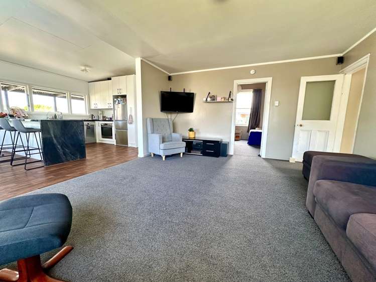 56 James Street Balclutha_5