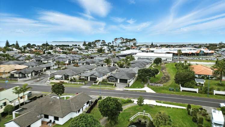 105 Santa Monica Drive Papamoa_21