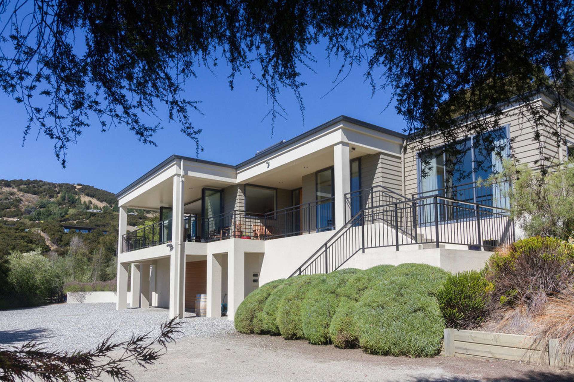 585 Aubrey Road Wanaka_0