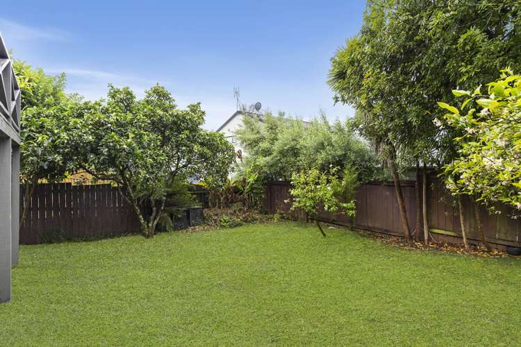 2/27 Aeroview Drive Beach Haven_9