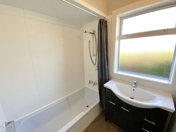 11 Downing St Hoon Hay_12