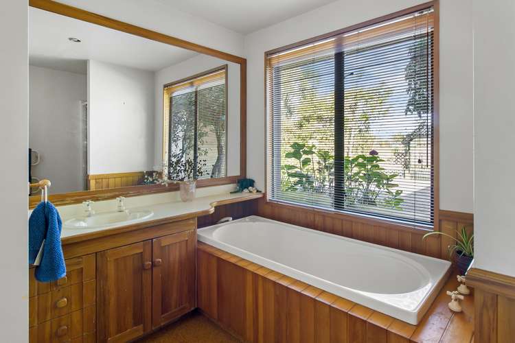 534 Rosebrook Road Claremont_18