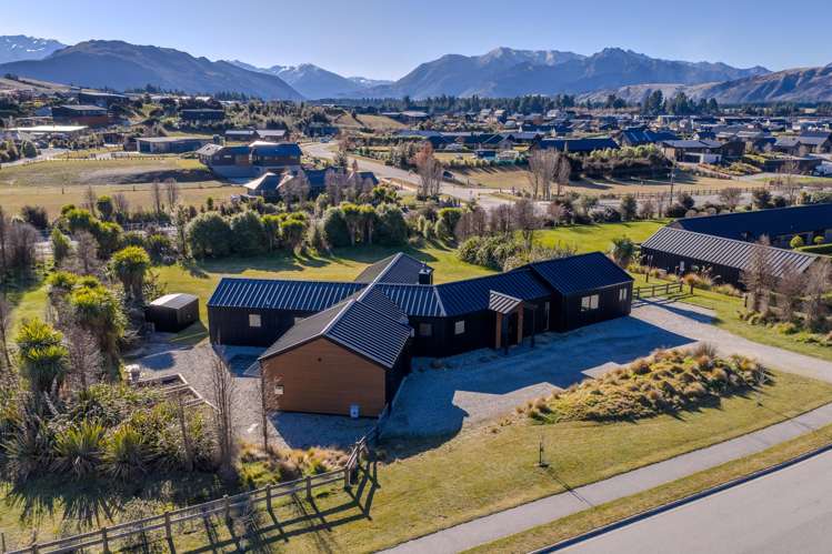 6 Hidden Hills Drive Wanaka_37