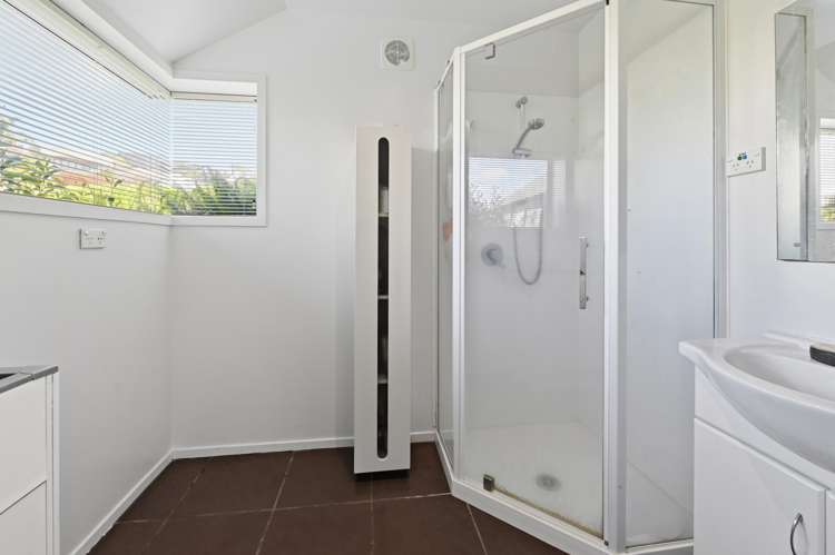 31 Matipo Avenue Pomare_24