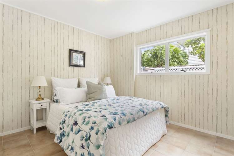 2/25 Inverness Road Browns Bay_8