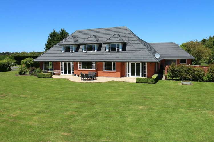 32 Spence Avenue Otatara_17