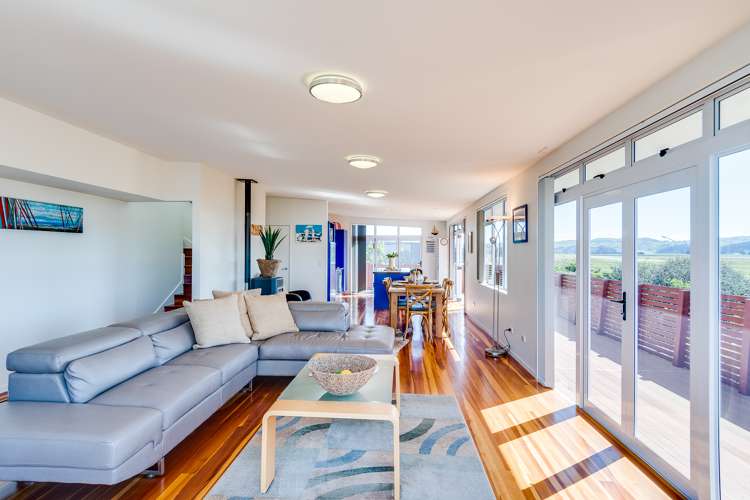 53a The Esplanade Westshore_3