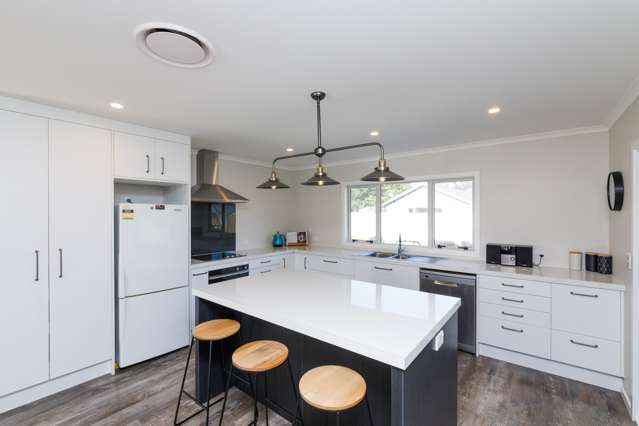 5 Mahi Grove Feilding_3