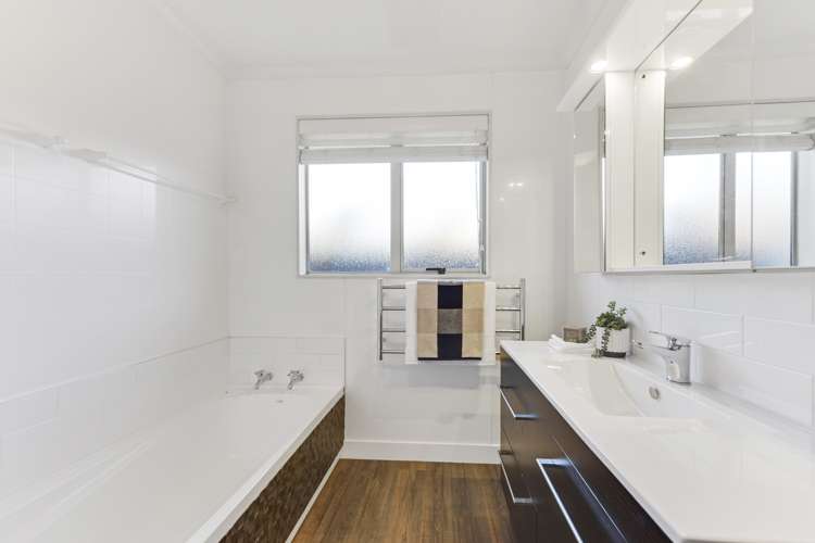 26 Arbor-Lea Avenue Richmond_17