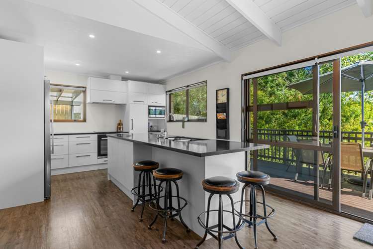 5 Skelton Crescent Paparoa_7