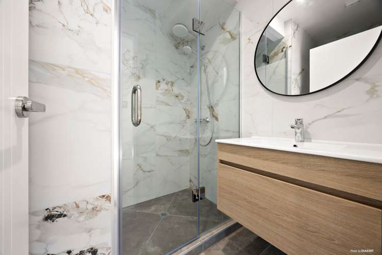 6/35 Centreway Road Orewa_8