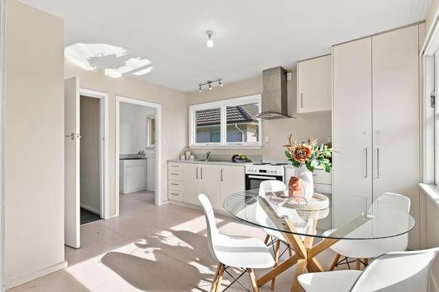 12 Chartwell Street Burwood_3