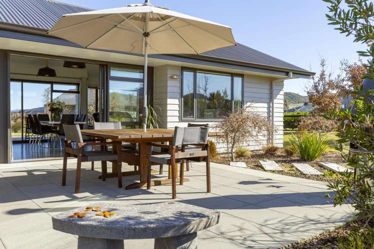 3 Karaka Place Kinloch_18