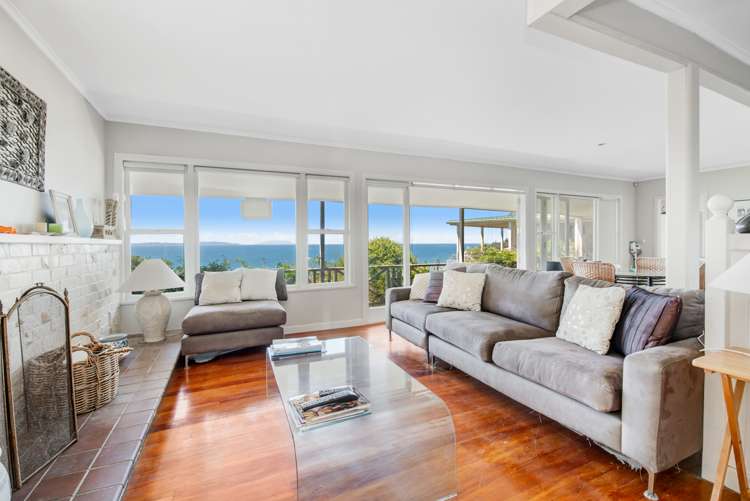 1266 Whangaparaoa Road Gulf Harbour_8