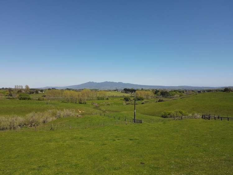 816 Tuhikaramea Road Ngahinapouri_1