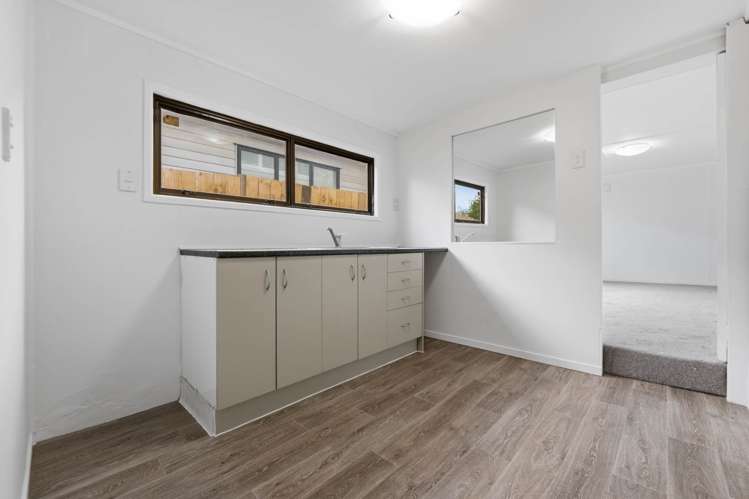 17 Melton Road Mt Wellington_17