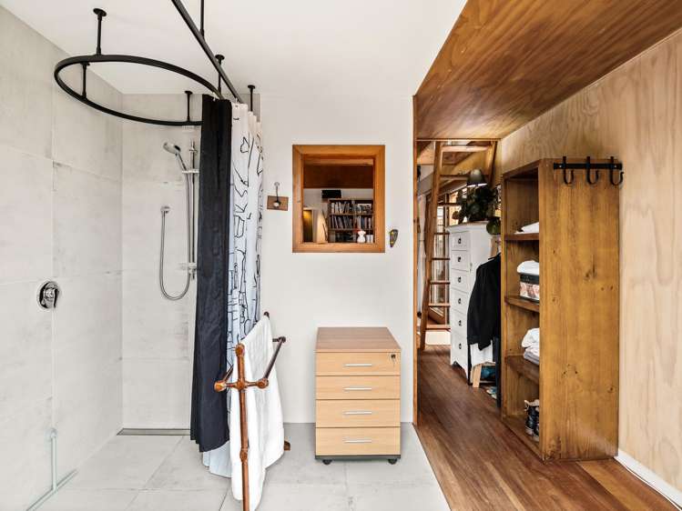 8 Beach Road Long Beach_9