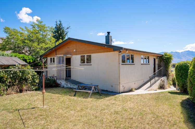 98 Brownston Street Wanaka_19