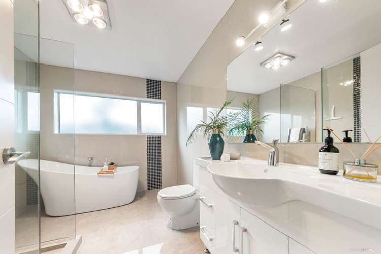 33c Cliff View Drive Green Bay_13