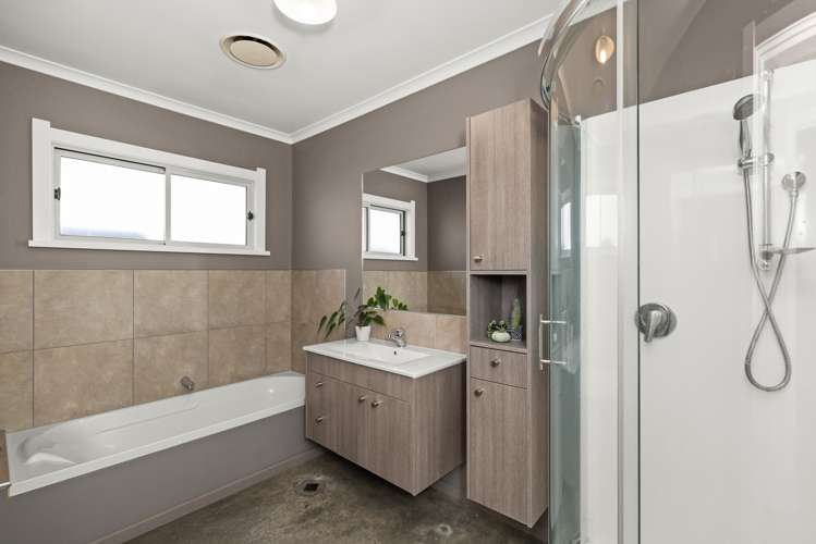 6 Barcroft Street Frimley_14