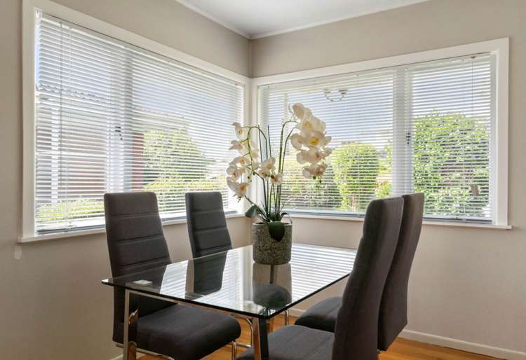 133 Vodanovich Road Te Atatu South_14