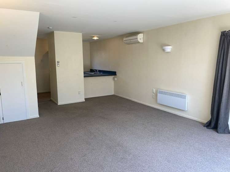 1/253 Kilmore Street 1419_3