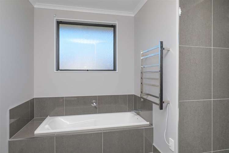 37 Ritchie Street Te Aroha_14