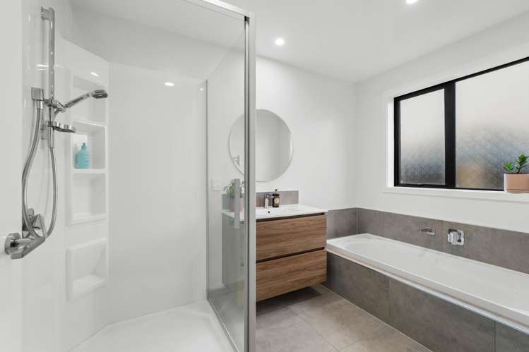 10 Redhaven Rise Netherby_22