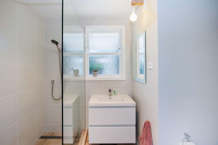 64 Long Melford Road Awapuni_16