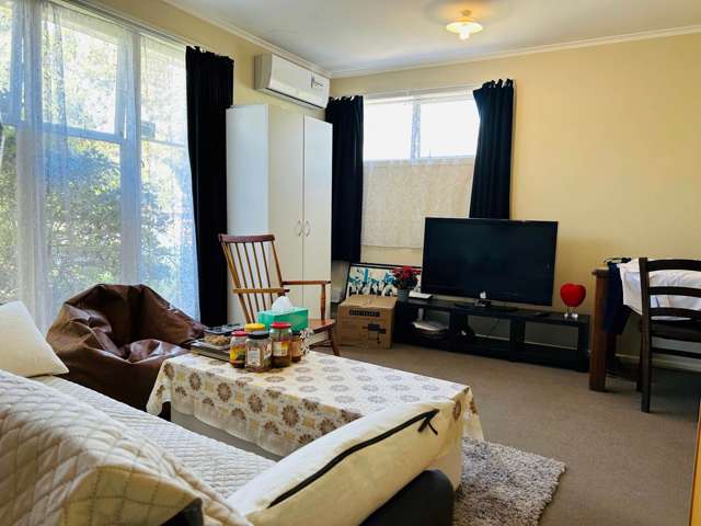 2/18 Liverpool Street Papakura_3