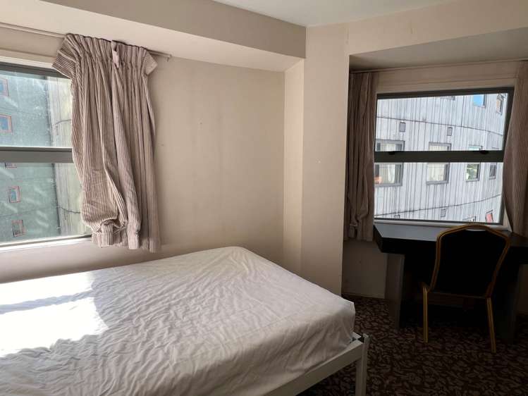 1411/23 Whitaker Place Grafton_5