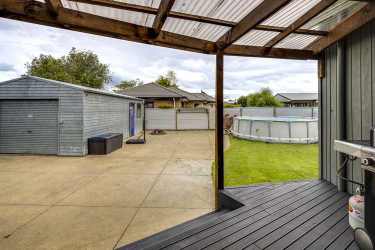 911 Churchill Street Akina_10