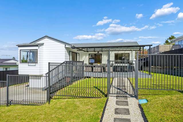 43 Athena Drive Totara Vale_3